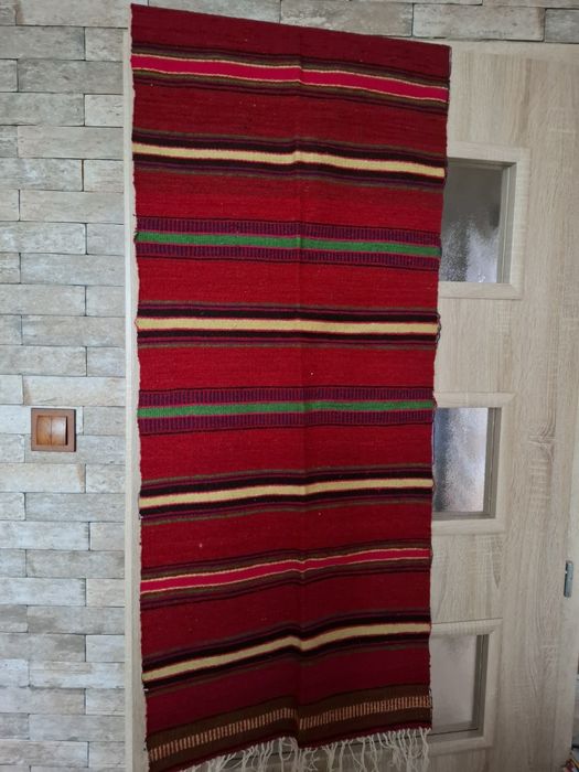 Родопско вълнено  килимче за молитви