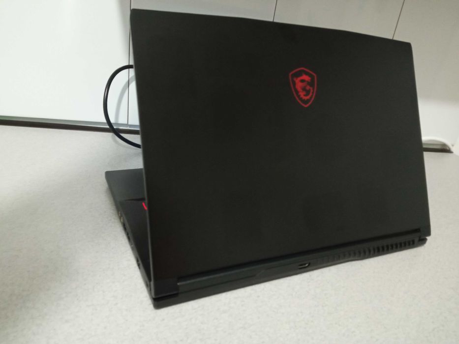 Laptop Gaming i7 11800H 16 CORES led 144Hz 16GB placa dedicata NVIDIA
