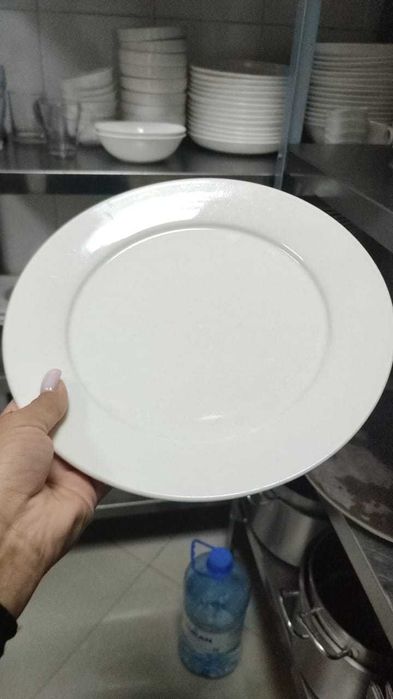 Тарелки диаметр 30 см