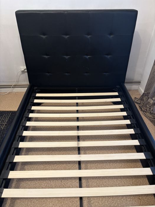 Продается кровать 120x200 см