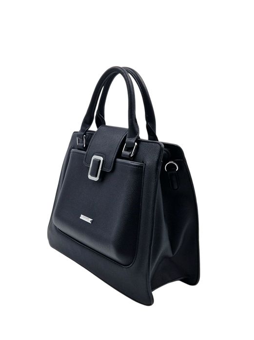 Дамска стилна чанта с метален акцент