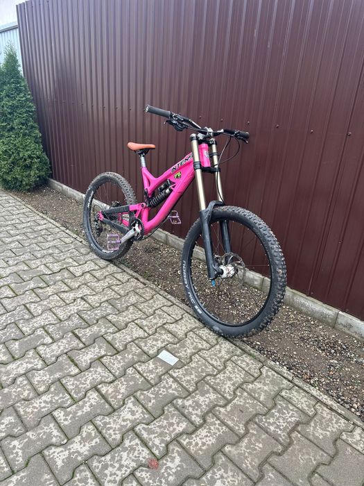 Bicicleta intens 951 M6 Downhil