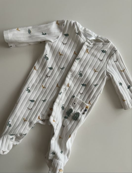 бебешки дрешки 1-3 м.