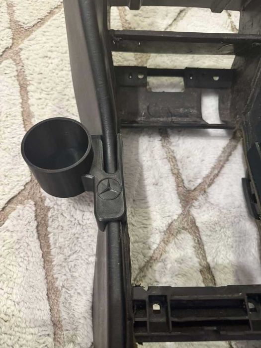 Подстаканник w124