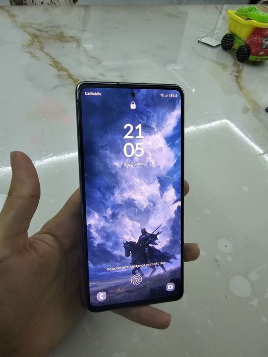 Samsung s20 fe ideal