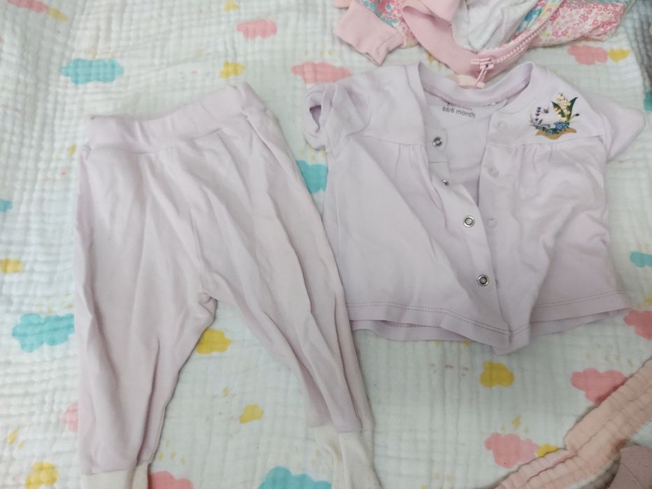 Продаю вещи на девочку