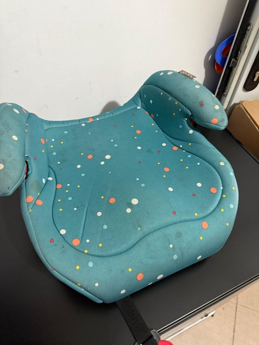 Детский дорожный бустер