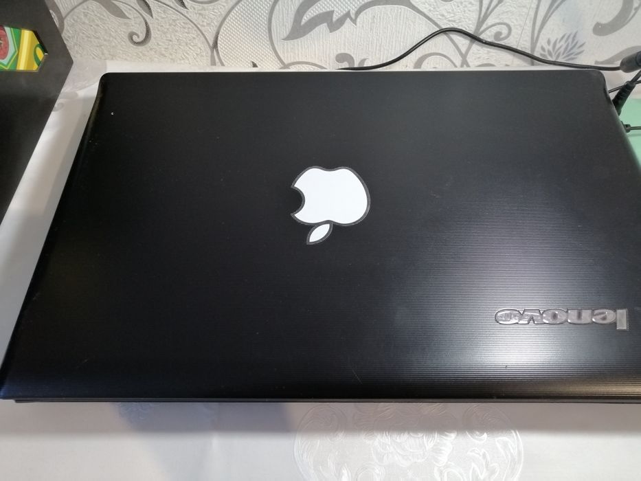 ноутбук Lenovo для офиса