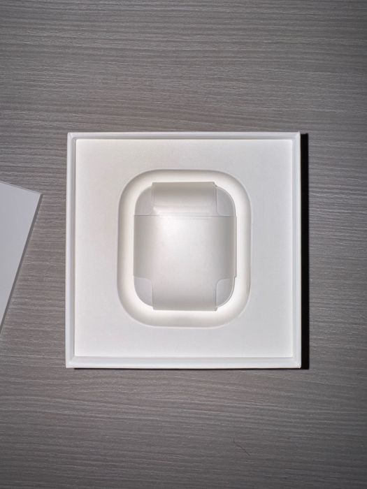 Apple AirPods 2 Б/у