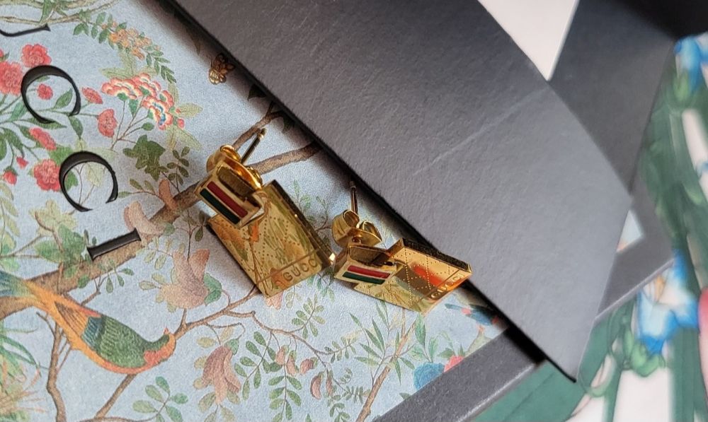Gucci нови позлатени дамски обеци
