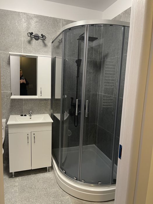 Vand Apartament 1 camera - bloc nou/Metrou/Pallady