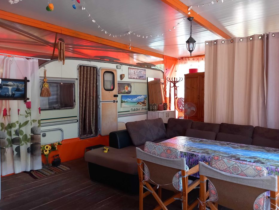 Каравана под наем  България ( къмпинг Каваци)