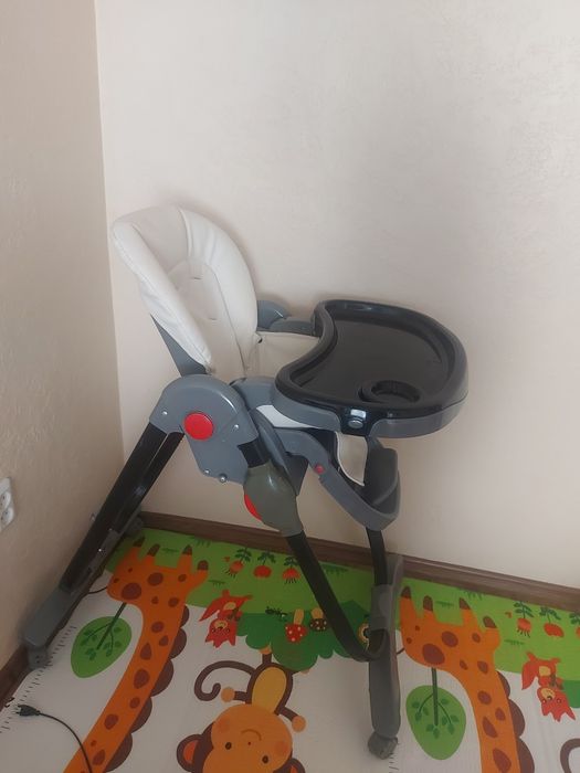 Продам детский столик