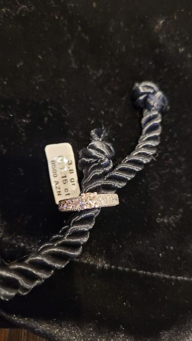 Кольцо из белого золота с бриллиантами