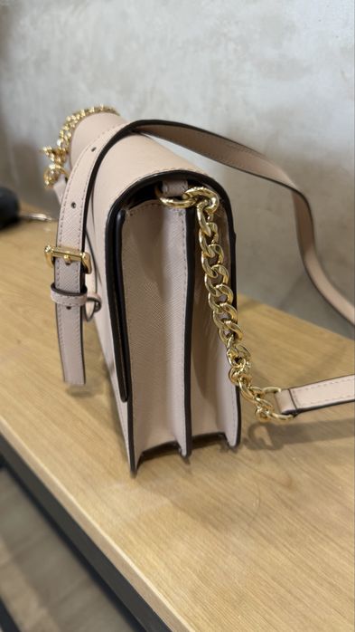 Продам сумку Michail Kors оригинал