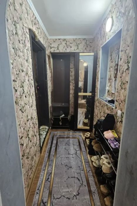 Спочно продам 2 ком кв 54 м2 в 4 микрорайоне