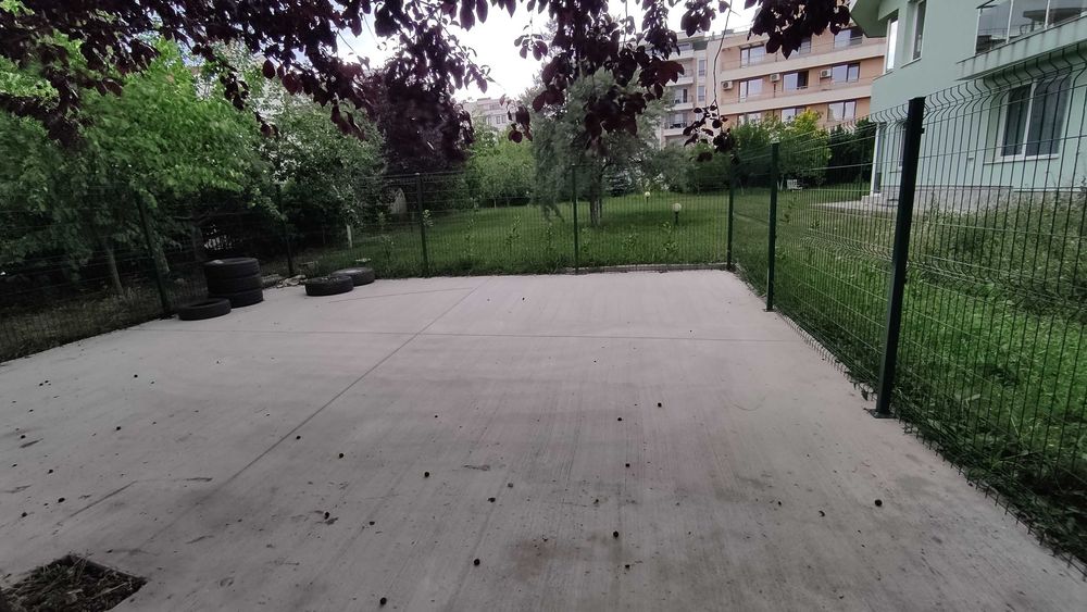 Паркомясто под наем