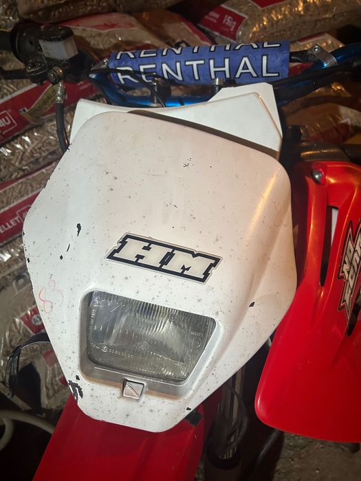 Маска с фар от Honda