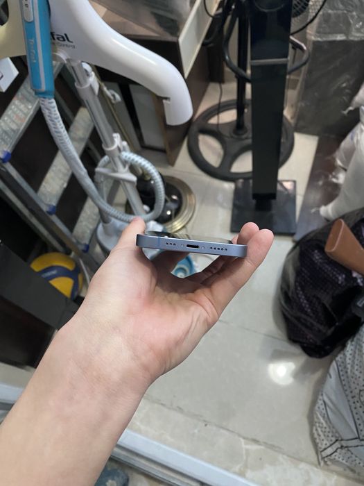 Продам айфон 14 iphone 14