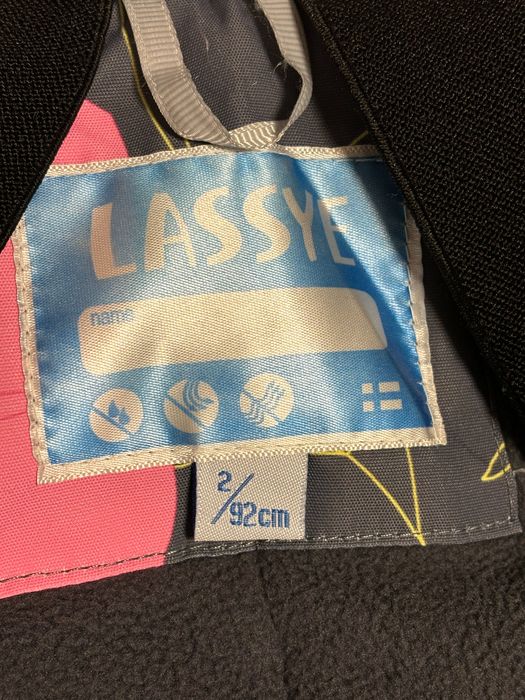 Зимний комбинезон для девочки.