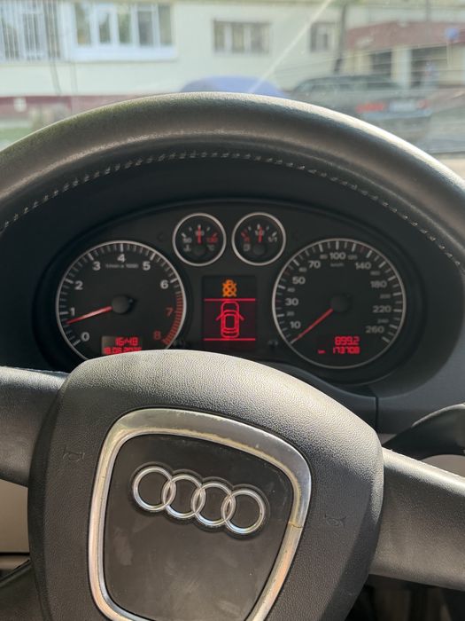 Audi A3 1.6 Benzină • 2008 • 103 CP