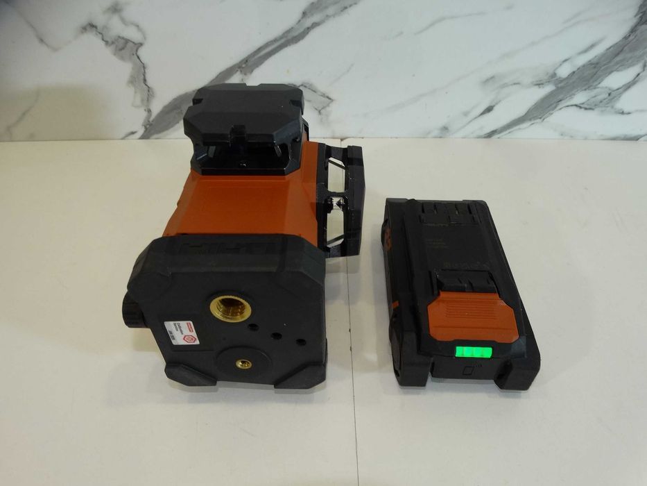 Hilti PM 50 - 22 / Nuron - Мултилинеен лазерен нивелир
