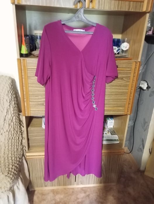 Платья в отличном состоянии