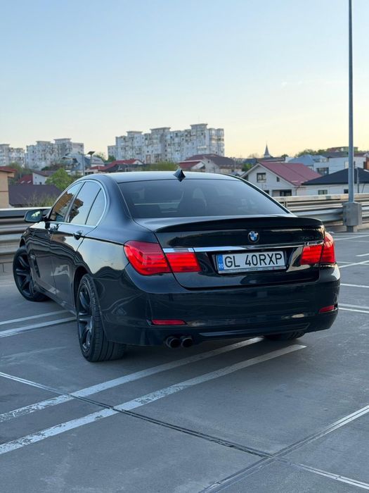 BMW Seria 7 2009 — imagine 2
