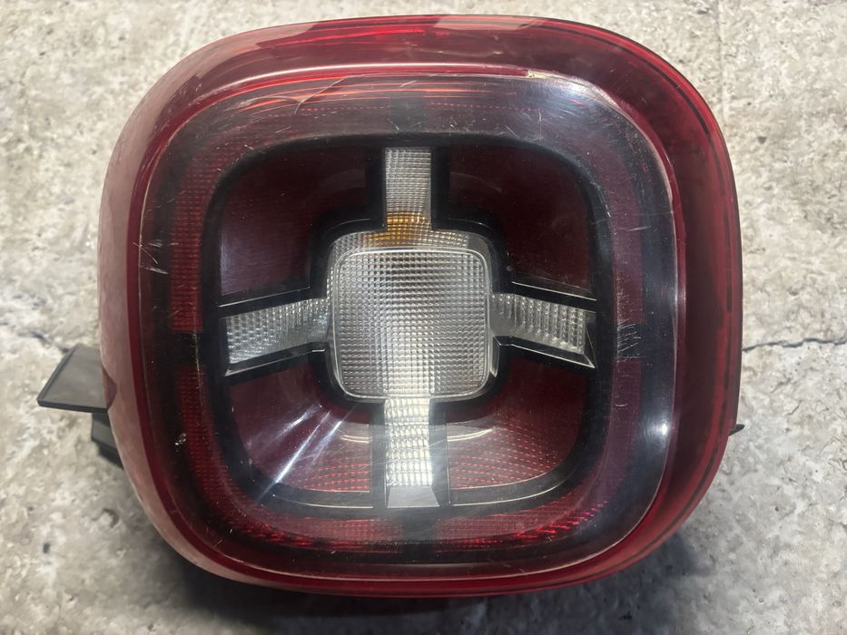 Stop Dreapta Dacia Duster 2017-2022