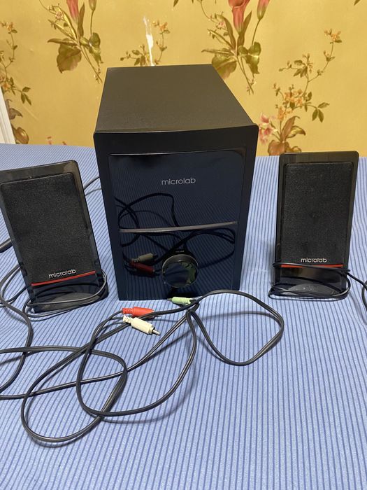 Продам колонки Микролаб