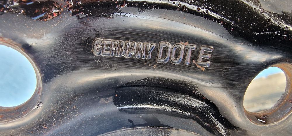 Зимняя резина с дисками R-17