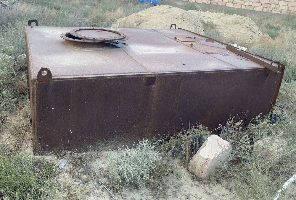 Продается Емкость для воды металлическая