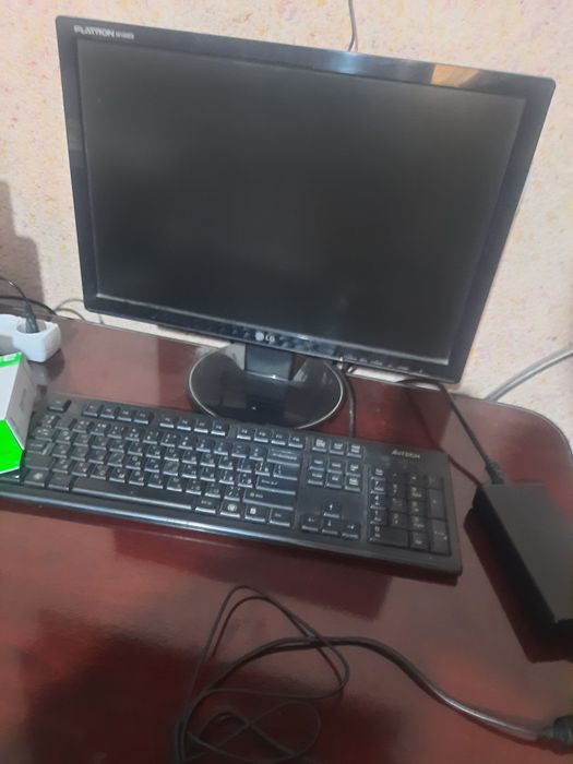 Продоёться компютер LJ