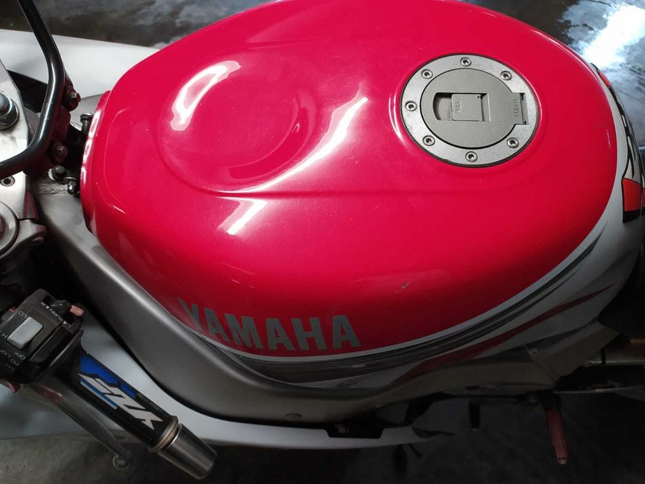 Vand Yamaha YZF 750R