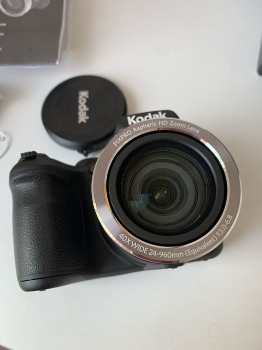 Camera Foto Digitala KODAK PixPro AZ401 Black, 16 MP, 40X Optical Zoom,  HD Video, Image Sensor CCD