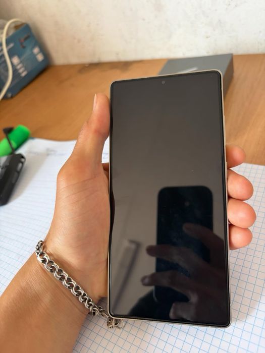 Samsung ultra 25s