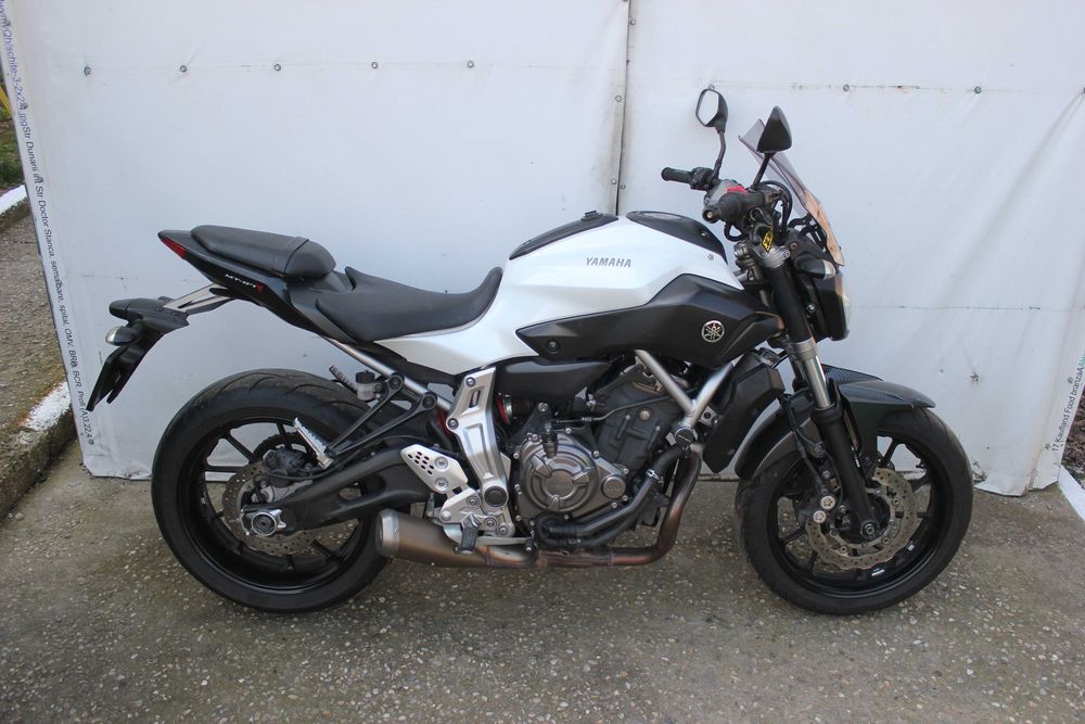 Motocicleta Naked Yamaha MT-07 2015 ABS - Inscris RO