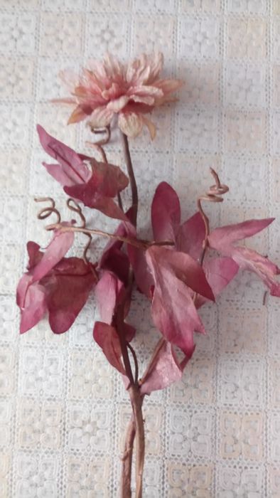 Цветы листья искусственные. Декор.