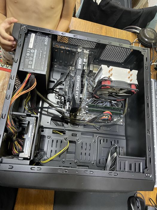 Настольный игровой ПК Ryzen 5 2600 / RTX 3050 6gb / 16gb (2x8gb) DDR4