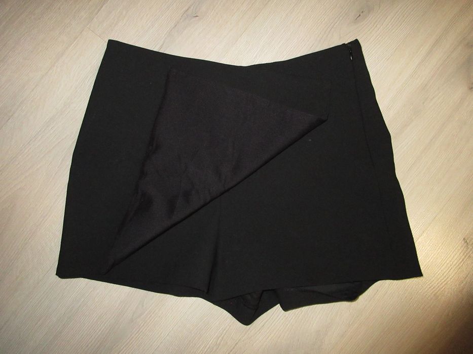 Пола понталон ZARA размер М,