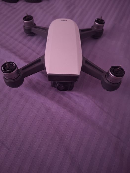 Дрон dji Spark (модель MM1A)