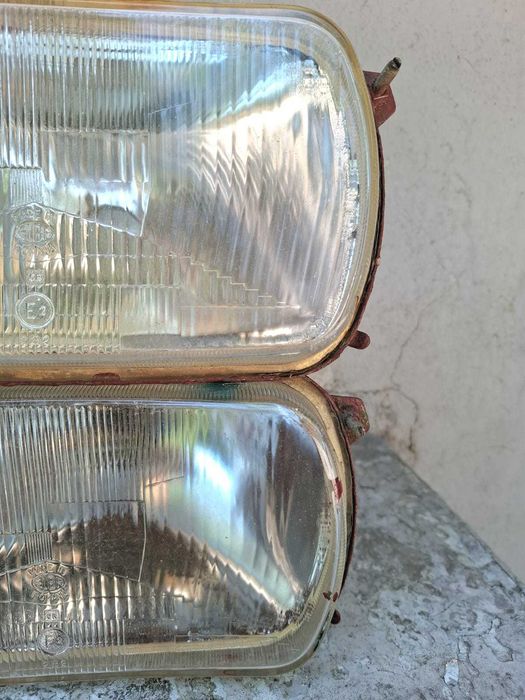 Faruri Dacia 1300 Elba Romania sub Licenta Cibie Franta