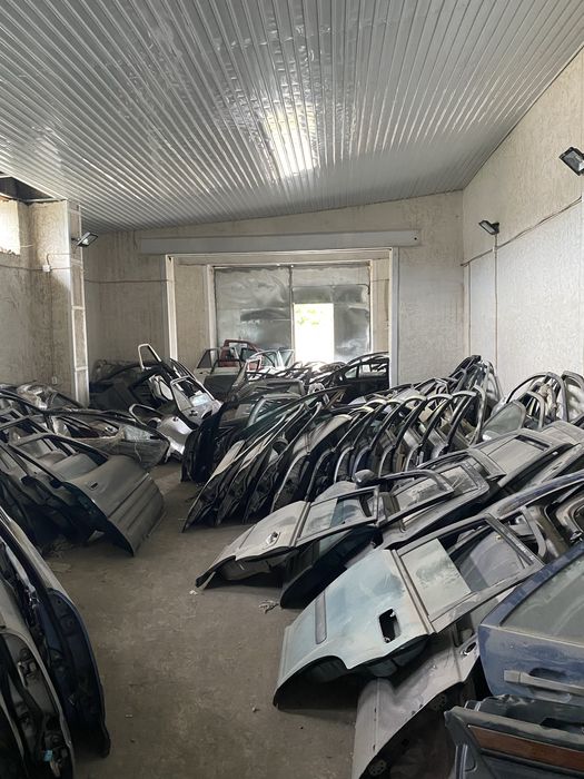 Двери автомобильные
