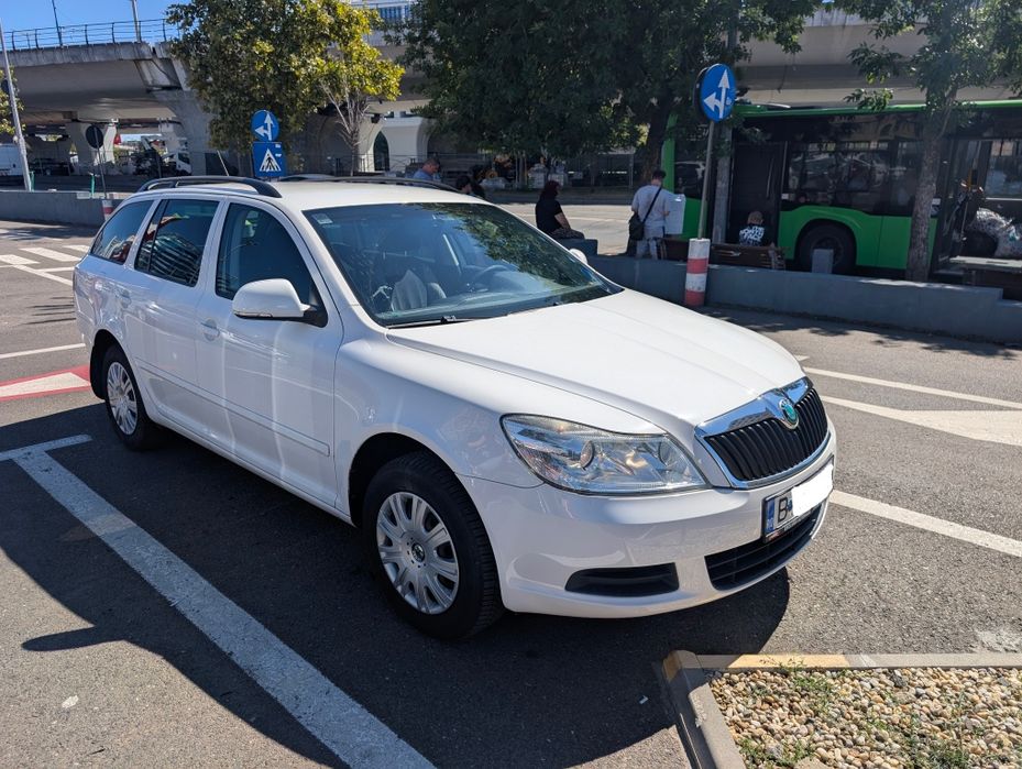 SKODA Octavia 2011 — imagine 4