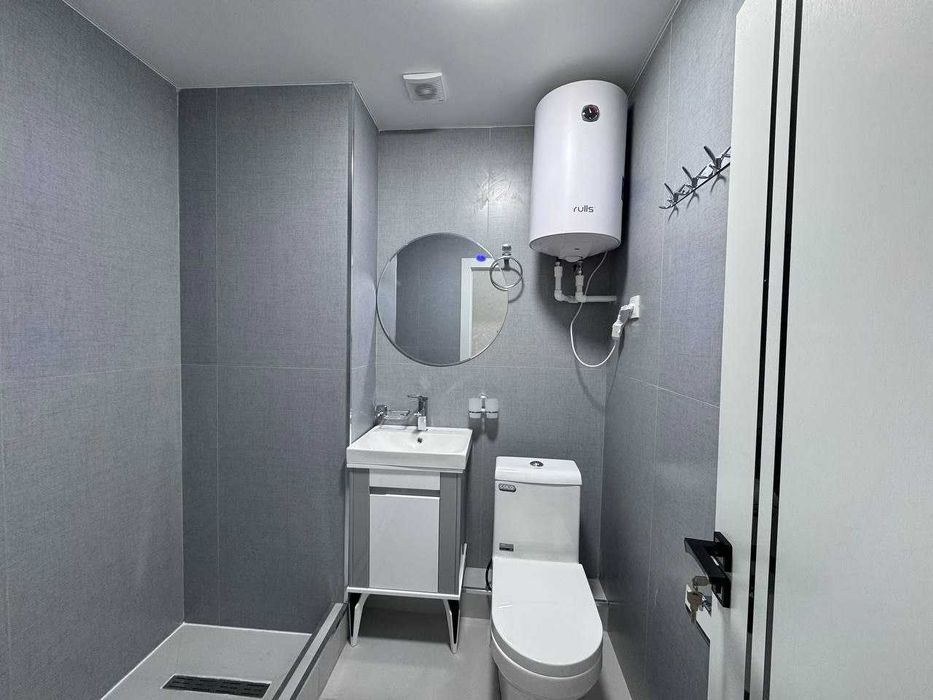 1 хоналик квартира 4 кават янги лифтлик дом, 11-поликлиника