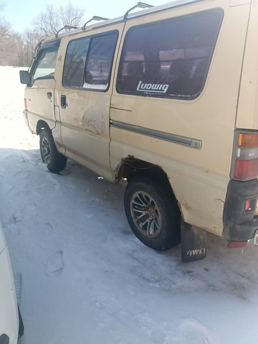 Продам Мицубиси Л300