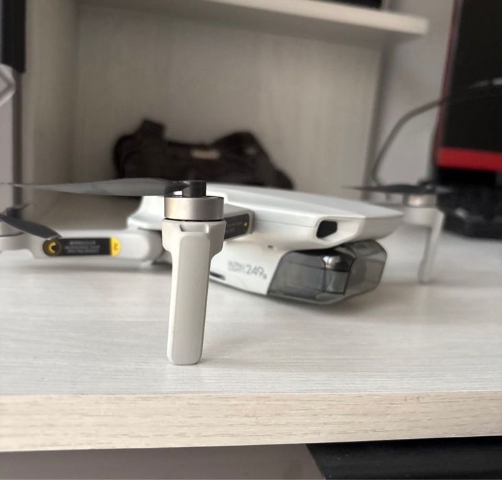 Дрон DJI Mavic mini
