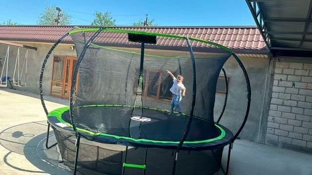 Батут каркасный 427 см