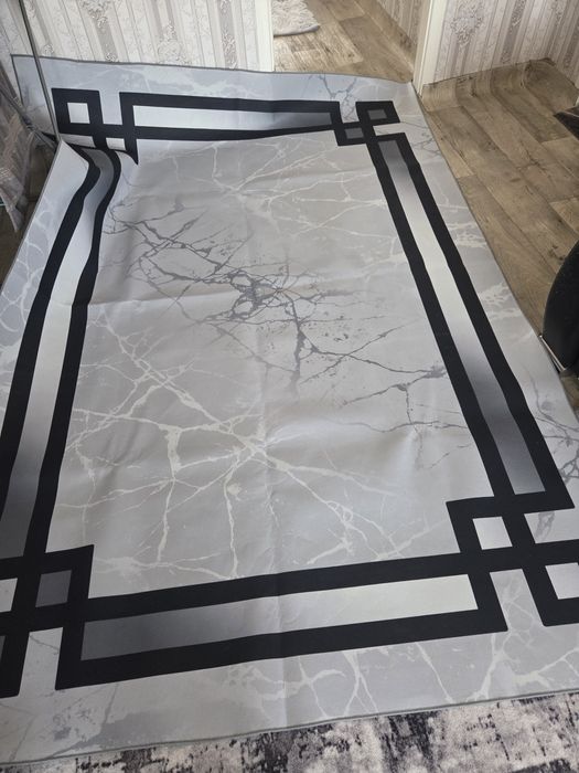 Продам ковёр за 10000