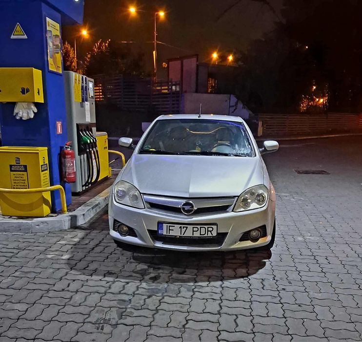Opel tigra 2007